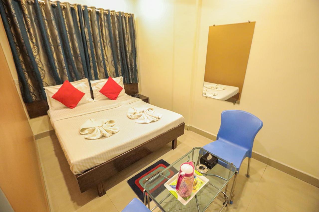 Hotel Sai Niwas 罗纳瓦拉 外观 照片