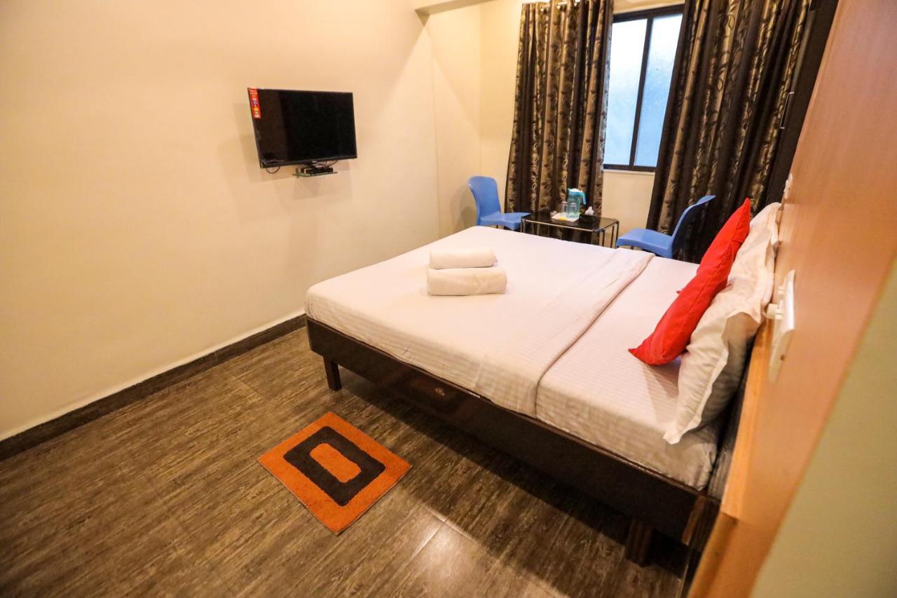 Hotel Sai Niwas 罗纳瓦拉 外观 照片