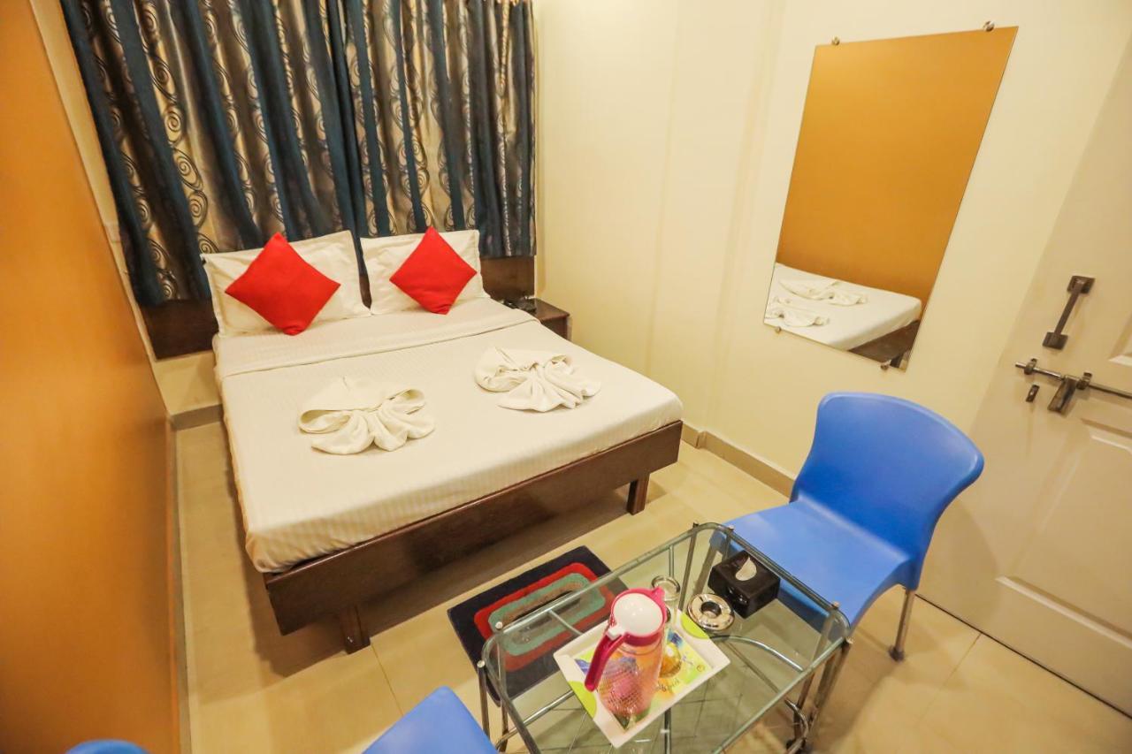 Hotel Sai Niwas 罗纳瓦拉 外观 照片